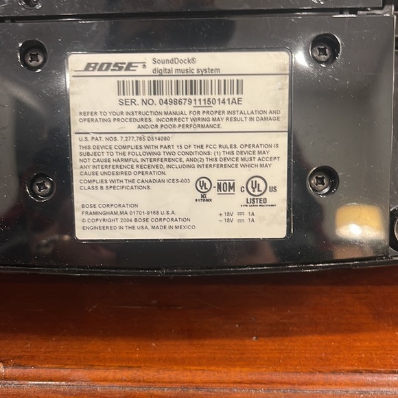 Bose I Pad speaker - Picture 3 of 3